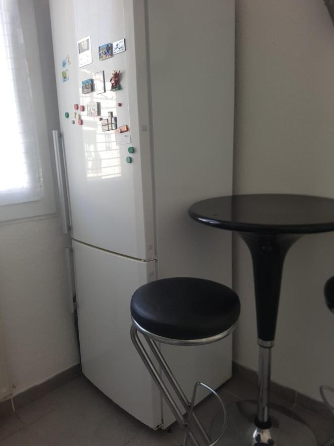 Logement Entier - Appartement T4 Hypercentre Dans Une Rue Calme - Stationnement Gratuit Tarbes Zewnętrze zdjęcie